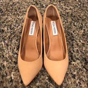 Steve Madden Women's Ashlyn Pump